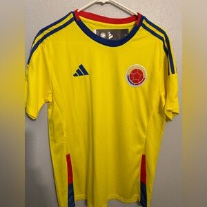 New with tag Colombian jersey S